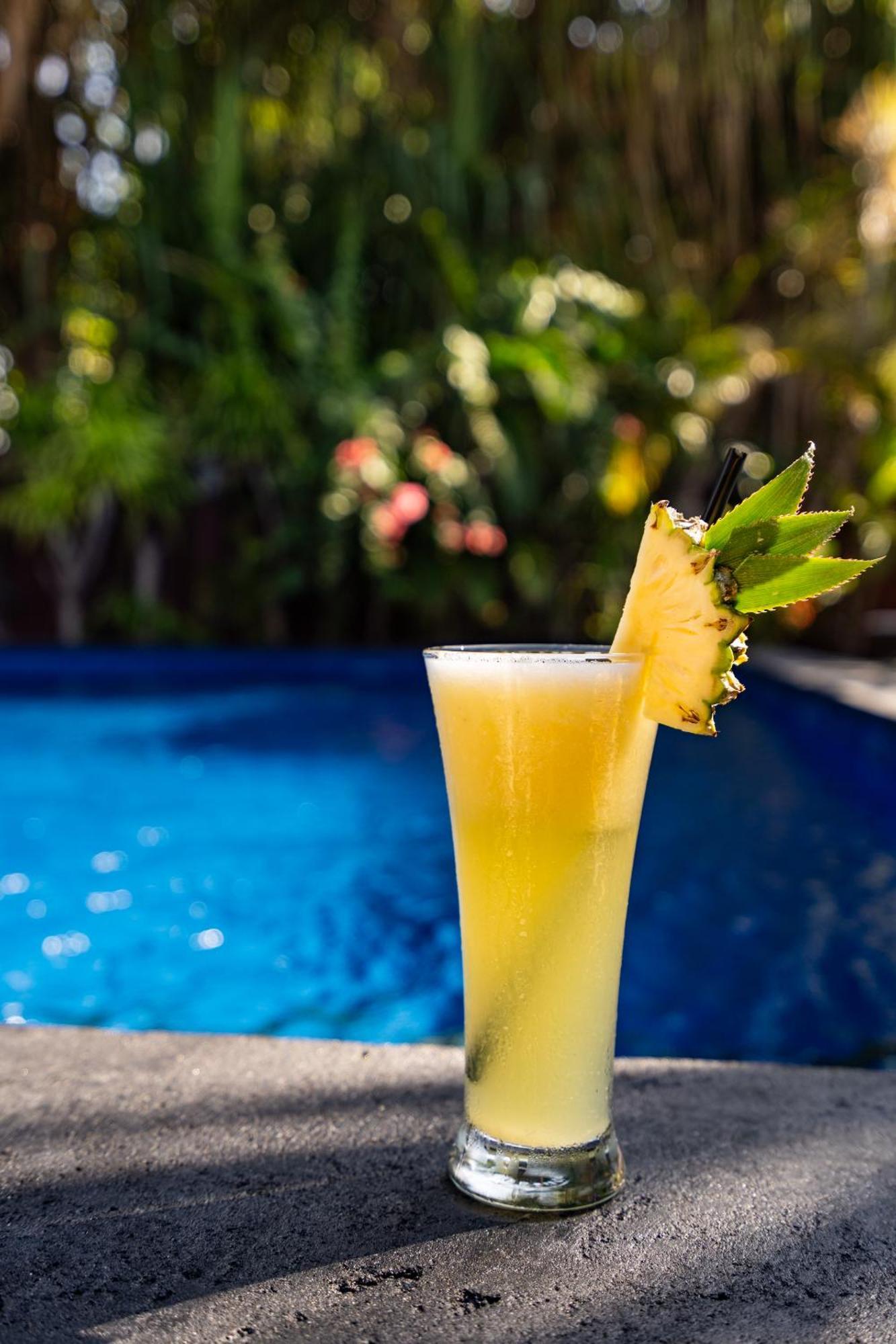 Senang Villa Gili Air Exteriör bild