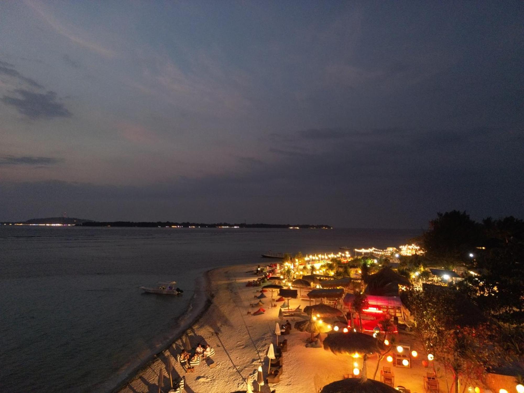 Senang Villa Gili Air Exteriör bild