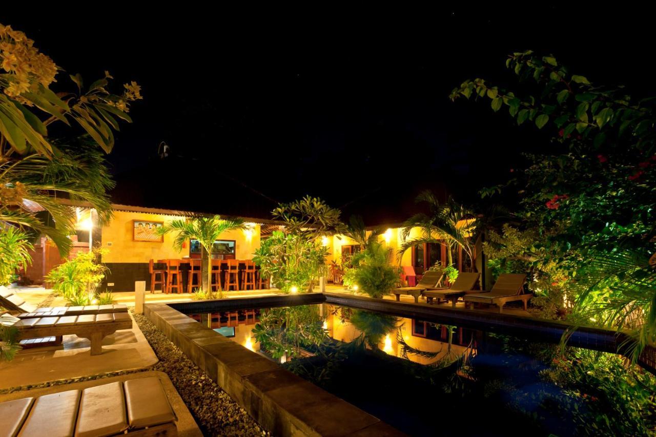 Senang Villa Gili Air Exteriör bild